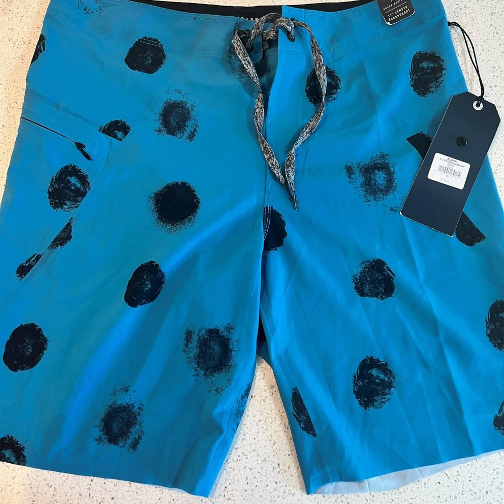 Roark Revival Savage Fuzed short - Size 31